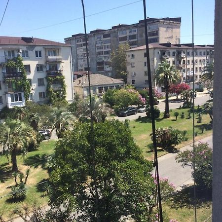 Квартира У Моря В Сухуме Sukhumi Exterior foto
